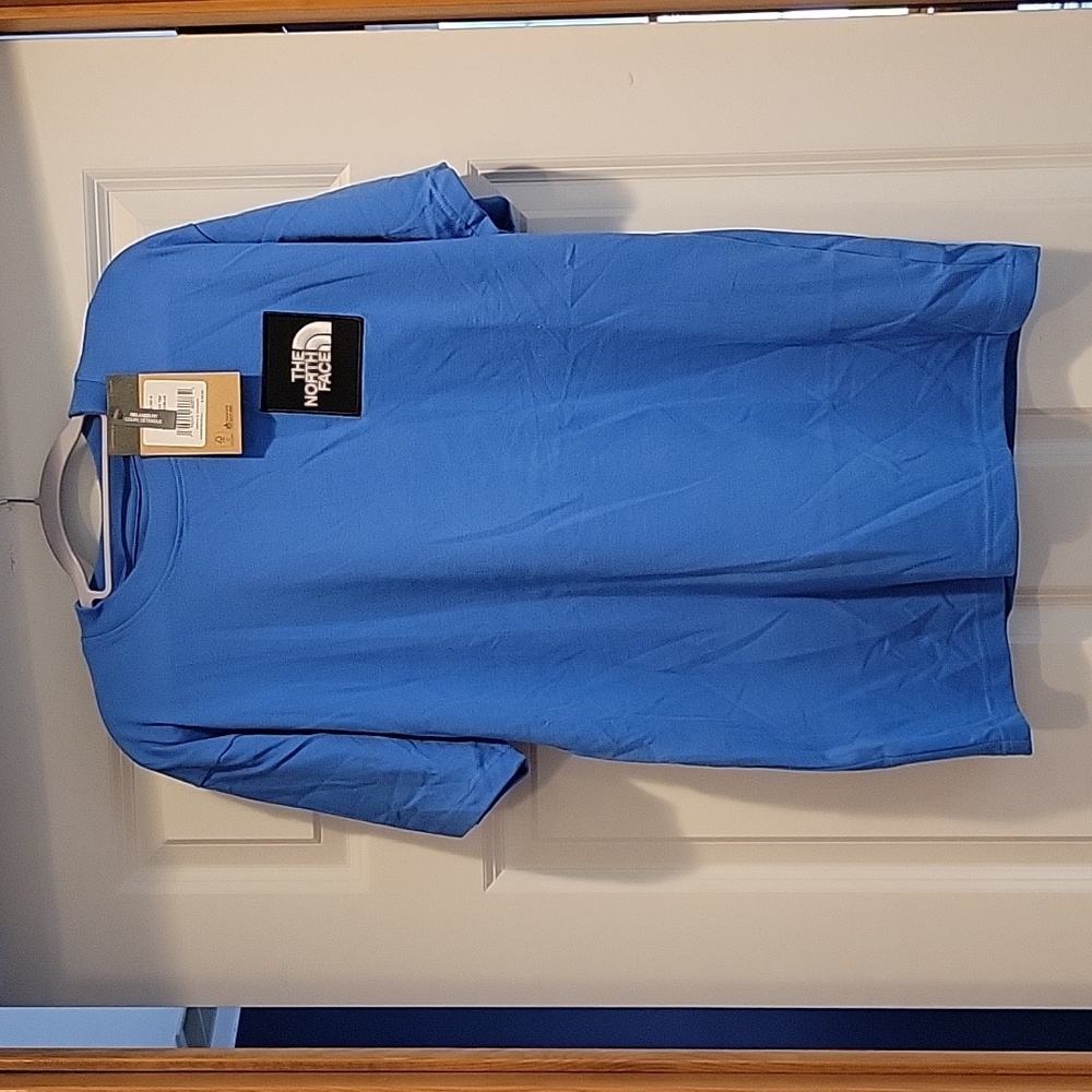 New With Tags Men's The North Face Short Sleeve Box Tee Small